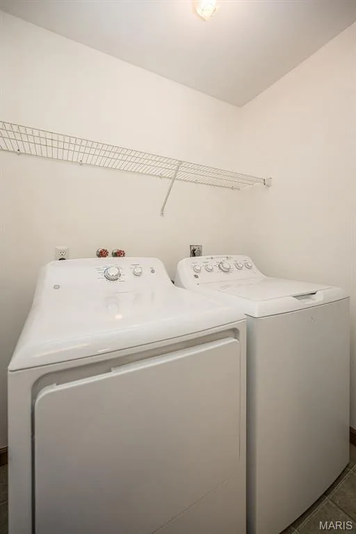 811 King Drive #1C, St Charles, MO 63303 — listing photo 14 of 28