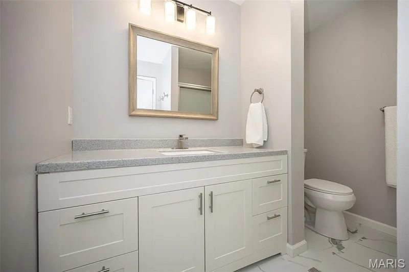 811 King Drive #1C, St Charles, MO 63303 — listing photo 15 of 28