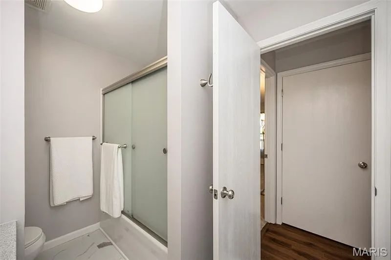 811 King Drive #1C, St Charles, MO 63303 — listing photo 17 of 28