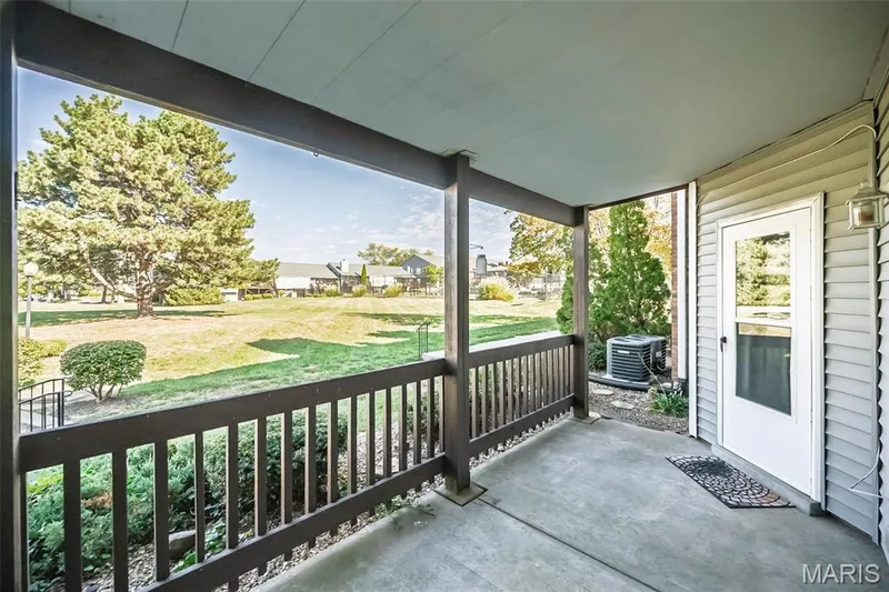 811 King Drive #1C, St Charles, MO 63303 — listing photo 23 of 28