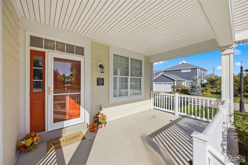 2441 Eatherton Road, Grover, MO 63040 — listing photo 3 of 34