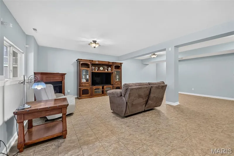 135 Blue Water Drive, St Charles, MO 63366 — listing photo 23 of 34