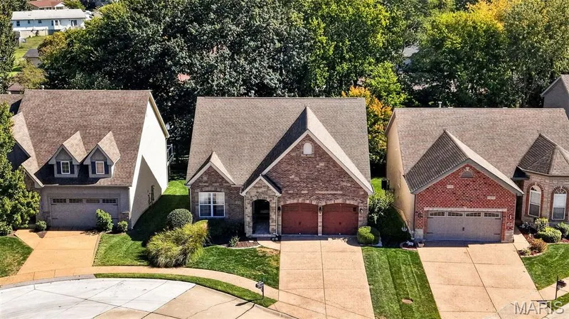 135 Blue Water Drive, St Charles, MO 63366 — listing photo 33 of 34
