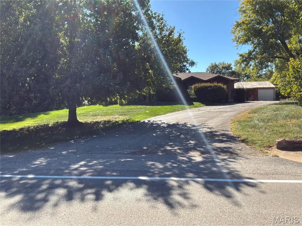 Welcome Home! :) — 1435 & 1421 Schoettler Road, Chesterfield, MO 63017