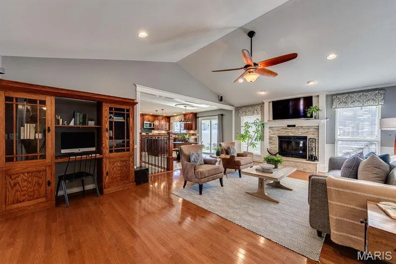 1448 Wood Haven Drive, St Charles, MO 63304 — listing photo 5 of 50