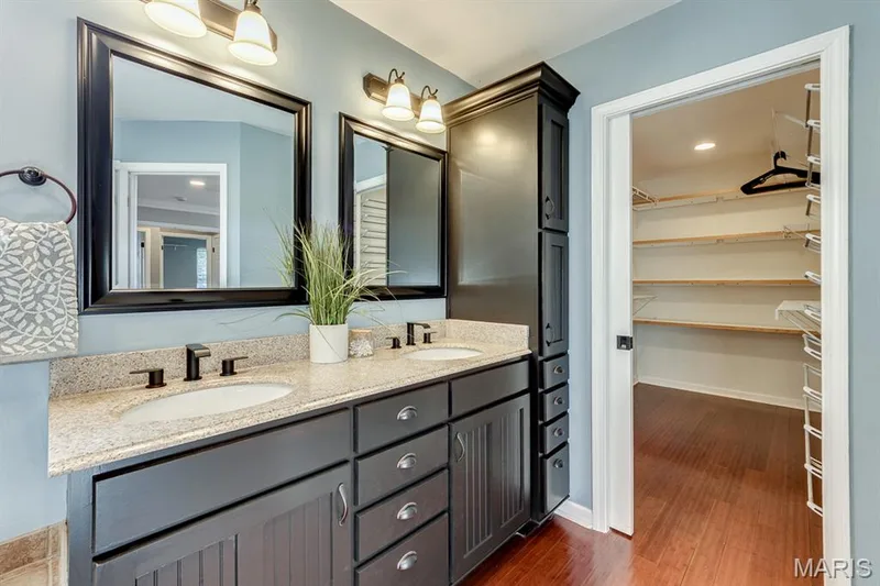 1448 Wood Haven Drive, St Charles, MO 63304 — listing photo 23 of 50