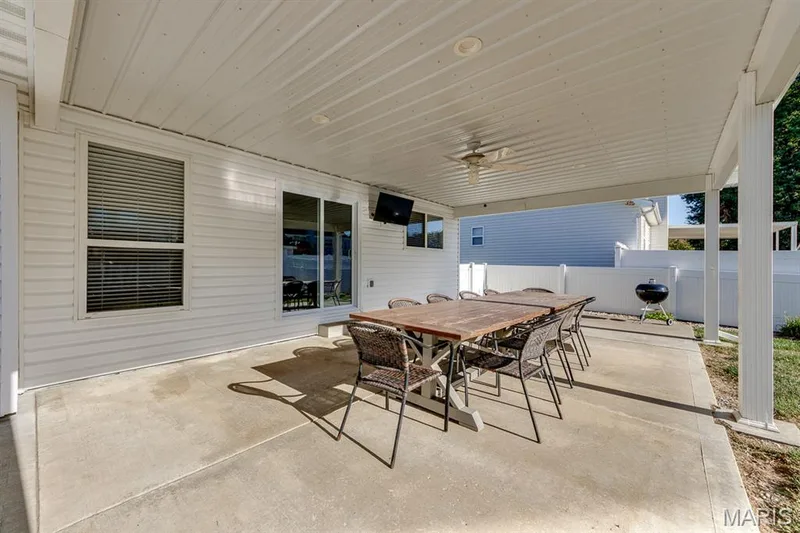 1448 Wood Haven Drive, St Charles, MO 63304 — listing photo 44 of 50