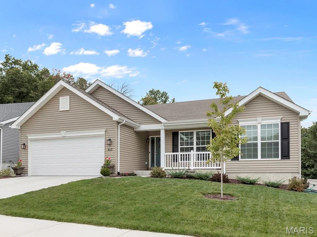 117 Cardinal Flower Drive, Wentzville, MO 63385 — listing photo 1 of 24