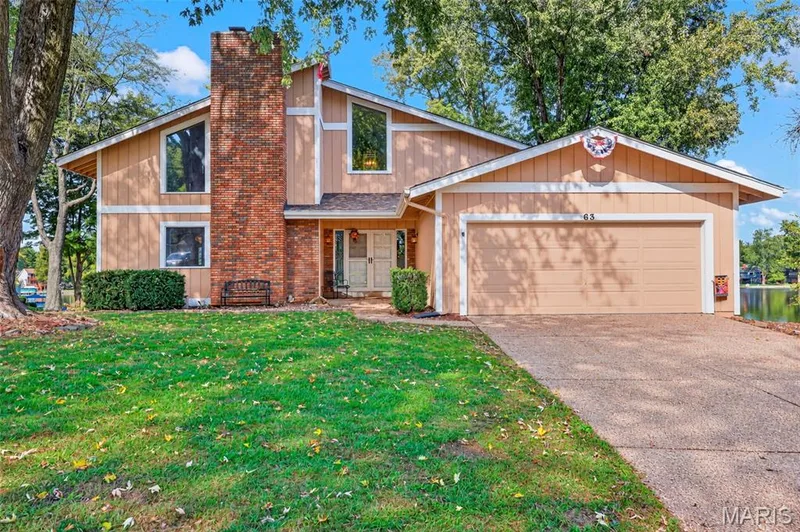 63 Champagne Drive, Lake St. Louis, MO 63367 — listing photo 5 of 32