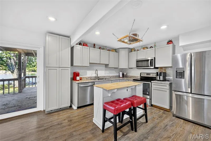 63 Champagne Drive, Lake St. Louis, MO 63367 — listing photo 14 of 32