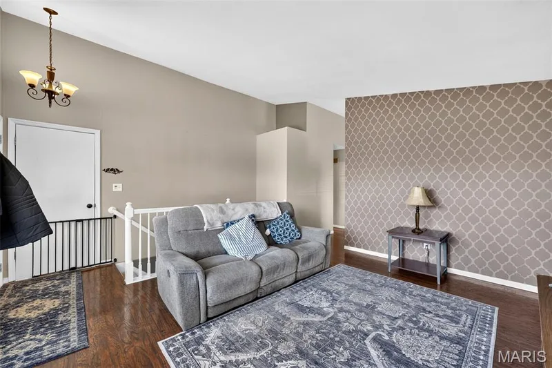 24 Mallard Pointe Drive, O'Fallon, MO 63368 — listing photo 4 of 44