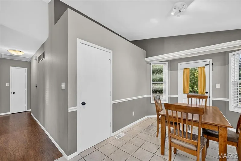 24 Mallard Pointe Drive, O'Fallon, MO 63368 — listing photo 12 of 44