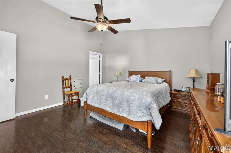 24 Mallard Pointe Drive, O'Fallon, MO 63368 — listing photo 14 of 44