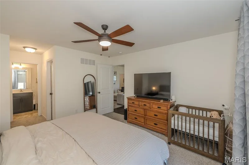 417 Cozy Pines Drive, Lake St. Louis, MO 63367 — listing photo 11 of 38