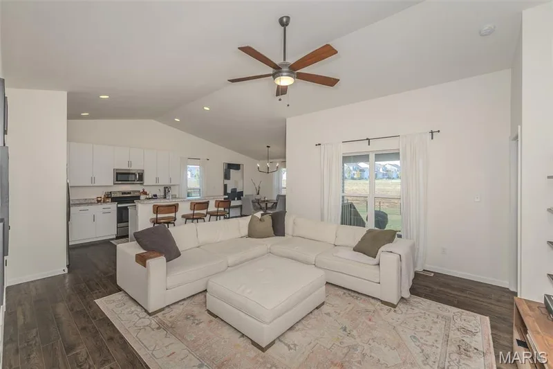 417 Cozy Pines Drive, Lake St. Louis, MO 63367 — listing photo 14 of 38