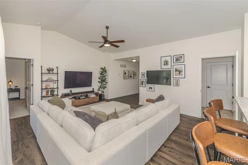 417 Cozy Pines Drive, Lake St. Louis, MO 63367 — listing photo 16 of 38