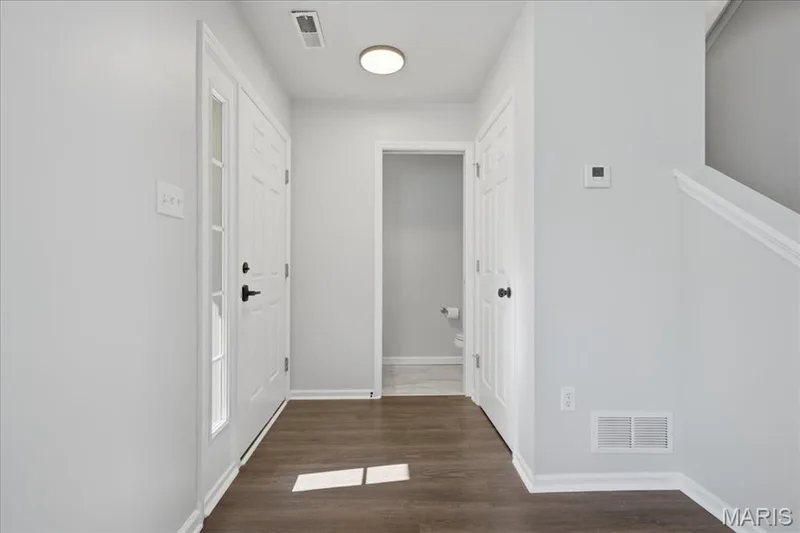 300 Montclair Tower Drive, St Charles, MO 63303 — listing photo 9 of 24