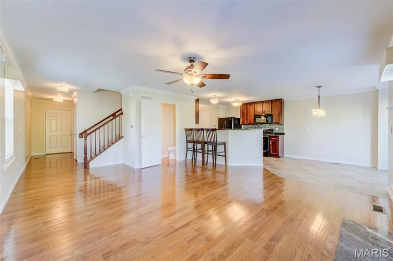 501 Country Circle Drive, Lake St. Louis, MO 63367 — listing photo 7 of 51