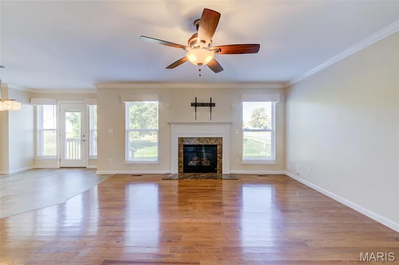 501 Country Circle Drive, Lake St. Louis, MO 63367 — listing photo 8 of 51