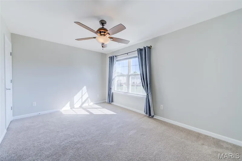 501 Country Circle Drive, Lake St. Louis, MO 63367 — listing photo 30 of 51