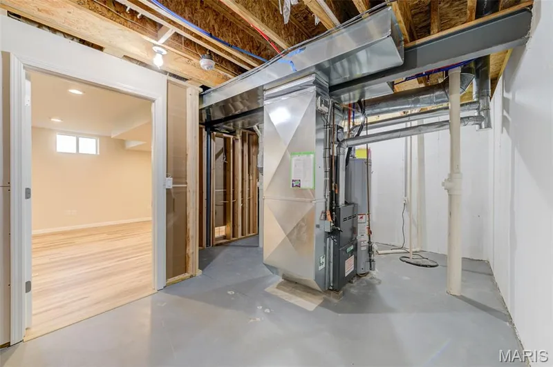Newer hvac and water heater — 501 Country Circle Drive, Lake St. Louis, MO 63367