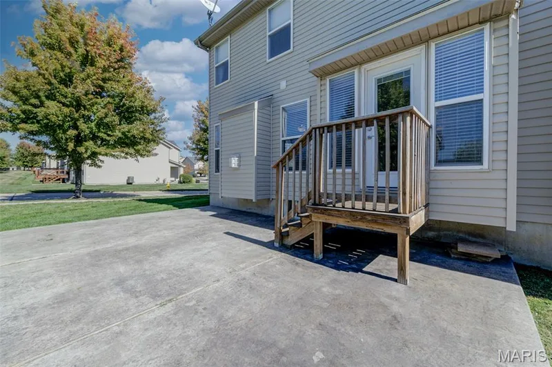 501 Country Circle Drive, Lake St. Louis, MO 63367 — listing photo 45 of 51