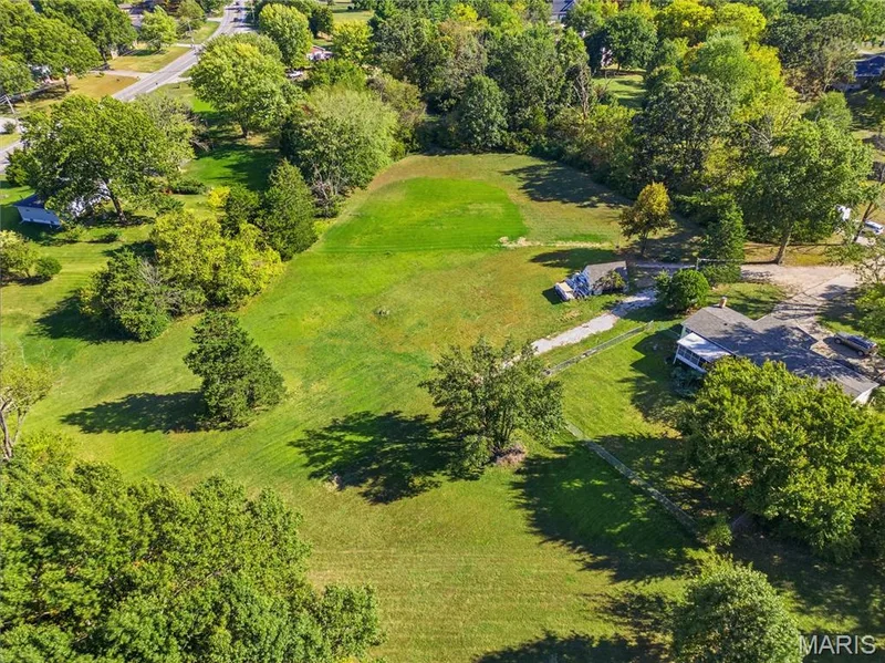 167 Menne Road, O'Fallon, MO 63366 — listing photo 10 of 22
