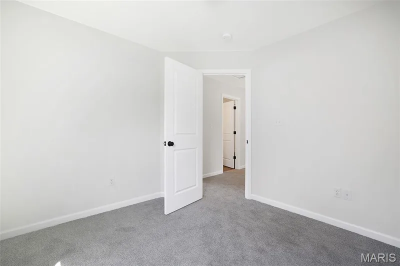 8 Westhaven Cove Court, Wentzville, MO 63385 — listing photo 28 of 31