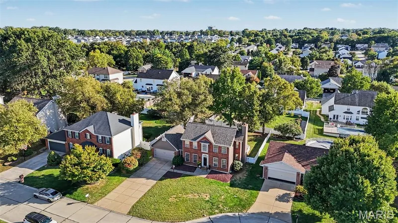 Nearly a quarter acre lot — 11 Castlio Court, St Charles, MO 63304