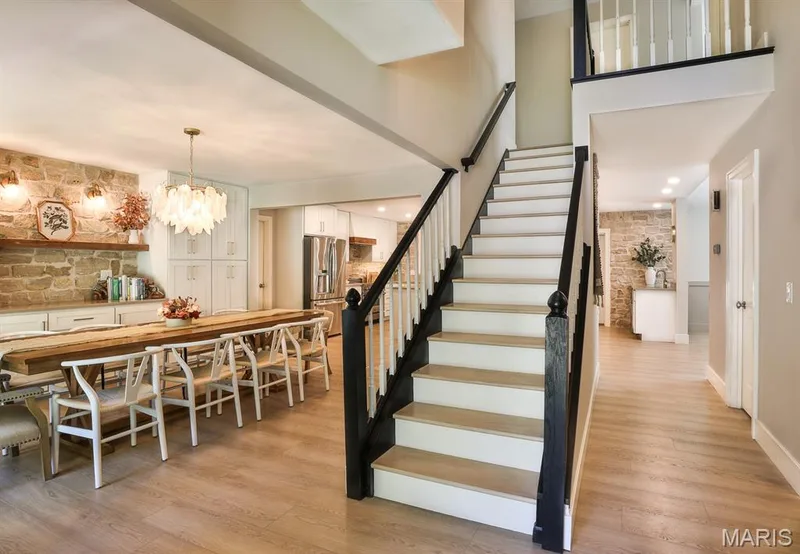 2256 Dehart Farm Road, Wildwood, MO 63038 — listing photo 5 of 48