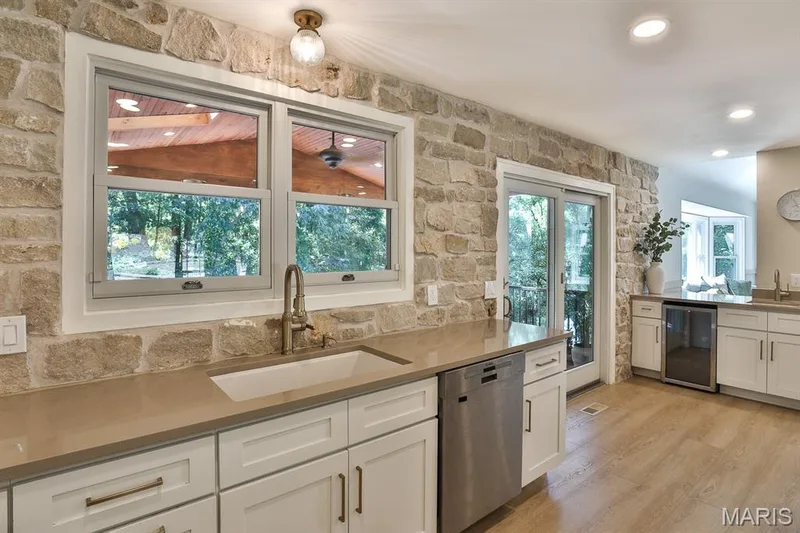 2256 Dehart Farm Road, Wildwood, MO 63038 — listing photo 12 of 48