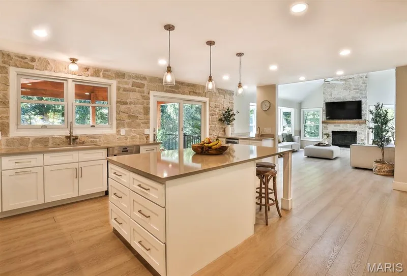 2256 Dehart Farm Road, Wildwood, MO 63038 — listing photo 13 of 48