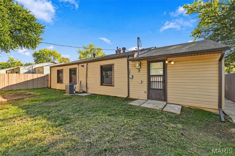 22 Jamaica Drive, St Peters, MO 63376 — listing photo 17 of 17
