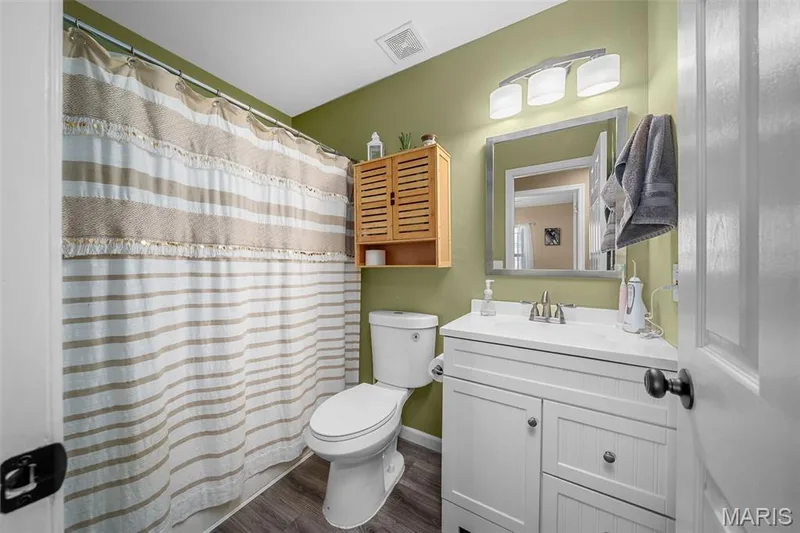 137 Hollow Creek Drive, St Peters, MO 63376 — listing photo 19 of 24