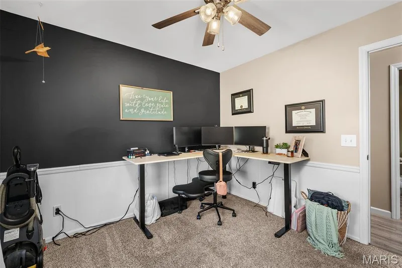 137 Hollow Creek Drive, St Peters, MO 63376 — listing photo 21 of 24