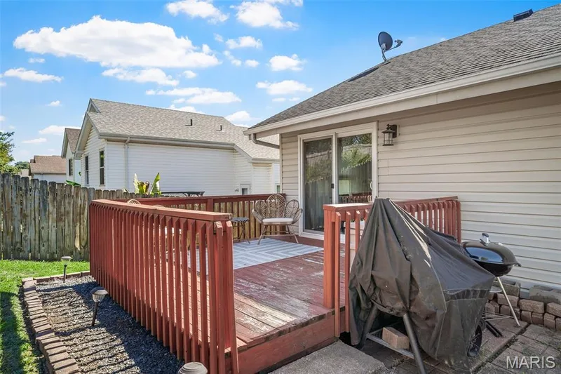 137 Hollow Creek Drive, St Peters, MO 63376 — listing photo 23 of 24