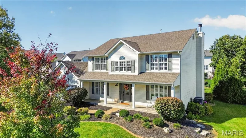 35 Indigo Bush Court, Dardenne Prairie, MO 63368 — listing photo 3 of 67