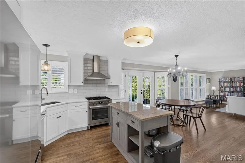 35 Indigo Bush Court, Dardenne Prairie, MO 63368 — listing photo 26 of 67