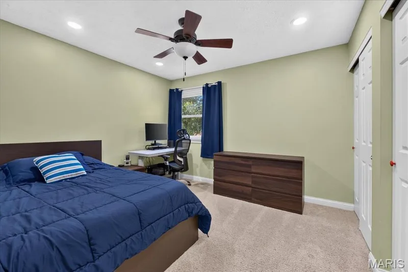 A bedroom that works for you. — 15056 Isleview Drive, Chesterfield, MO 63017