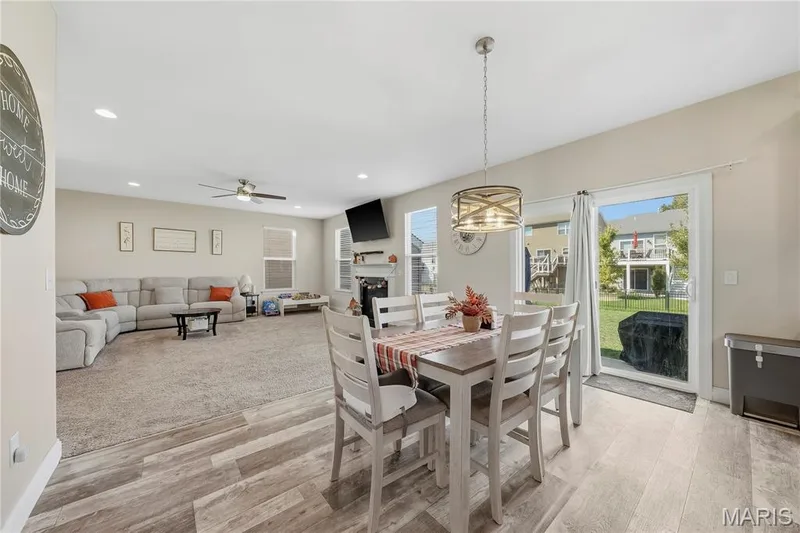 Great Open Floor Plan — 524 Wilmer Hollow Lane, Wentzville, MO 63385