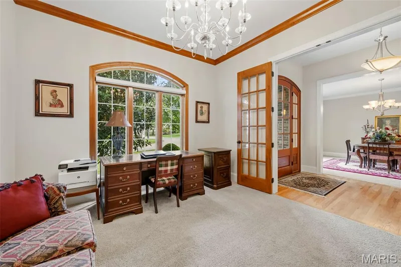 112 Castlewood Estates Drive, O'Fallon, MO 63368 — listing photo 17 of 98