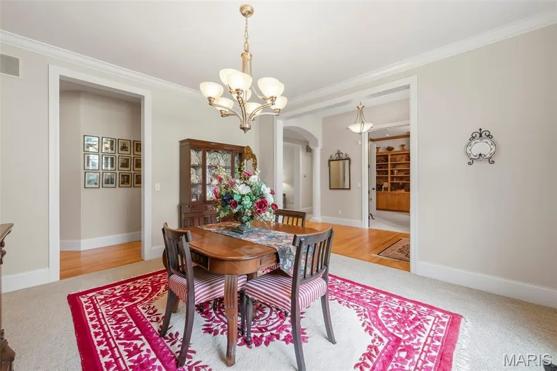 112 Castlewood Estates Drive, O'Fallon, MO 63368 — listing photo 19 of 98
