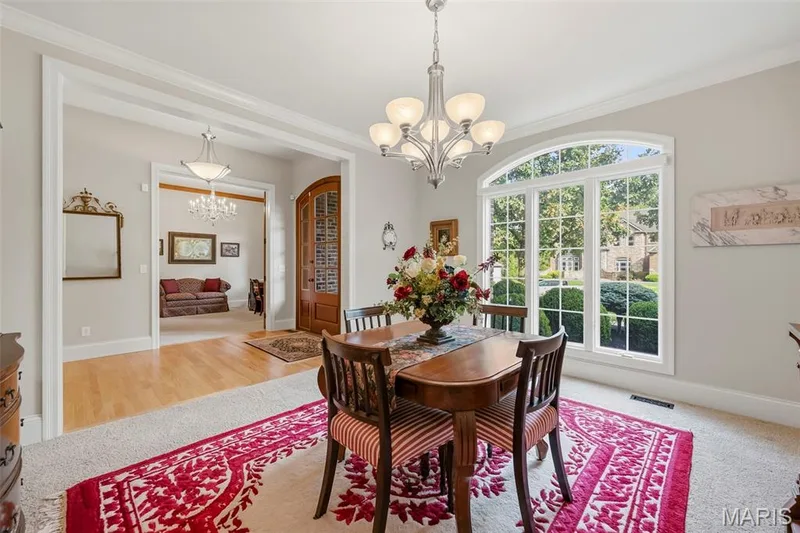112 Castlewood Estates Drive, O'Fallon, MO 63368 — listing photo 20 of 98