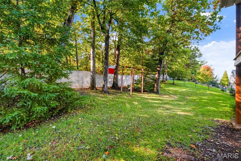 112 Castlewood Estates Drive, O'Fallon, MO 63368 — listing photo 94 of 98