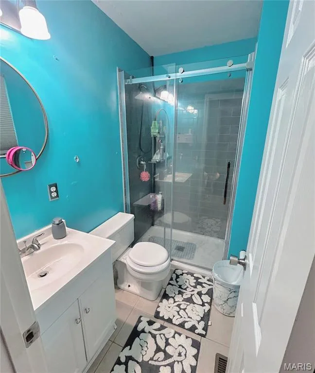 1 Mineral Drive, St Peters, MO 63376 — listing photo 8 of 16