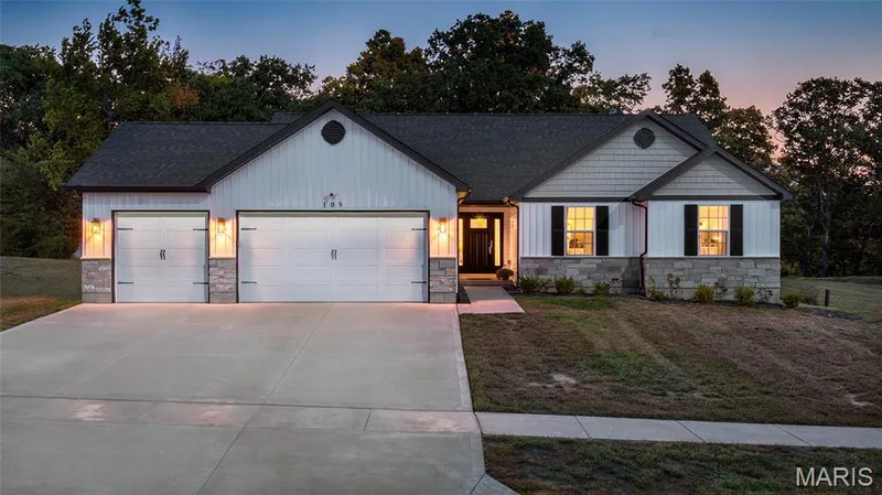 105 Providence Ridge Court, Wentzville, MO 63385 — listing photo 30 of 38