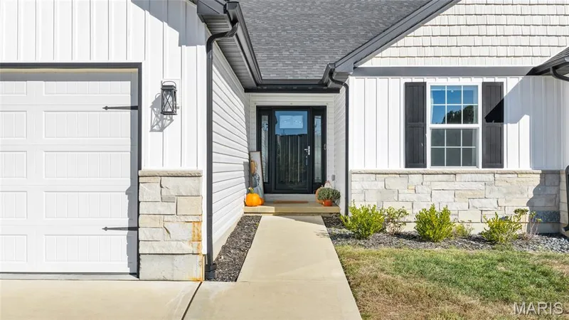 105 Providence Ridge Court, Wentzville, MO 63385 — listing photo 31 of 38