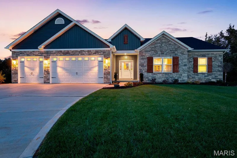 7 Highland Place, Wentzville, MO β listing photo 1