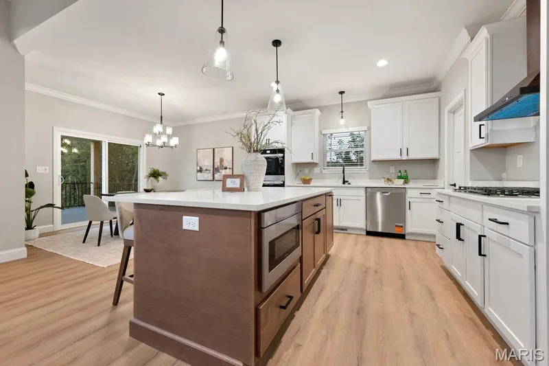 7 Highland Place, Wentzville, MO 63385 — listing photo 11 of 68