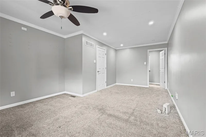 Primary bedroom measures 11'10" x 19'4" per the floor plan. — 510 Keeney Drive, St Charles, MO 63304